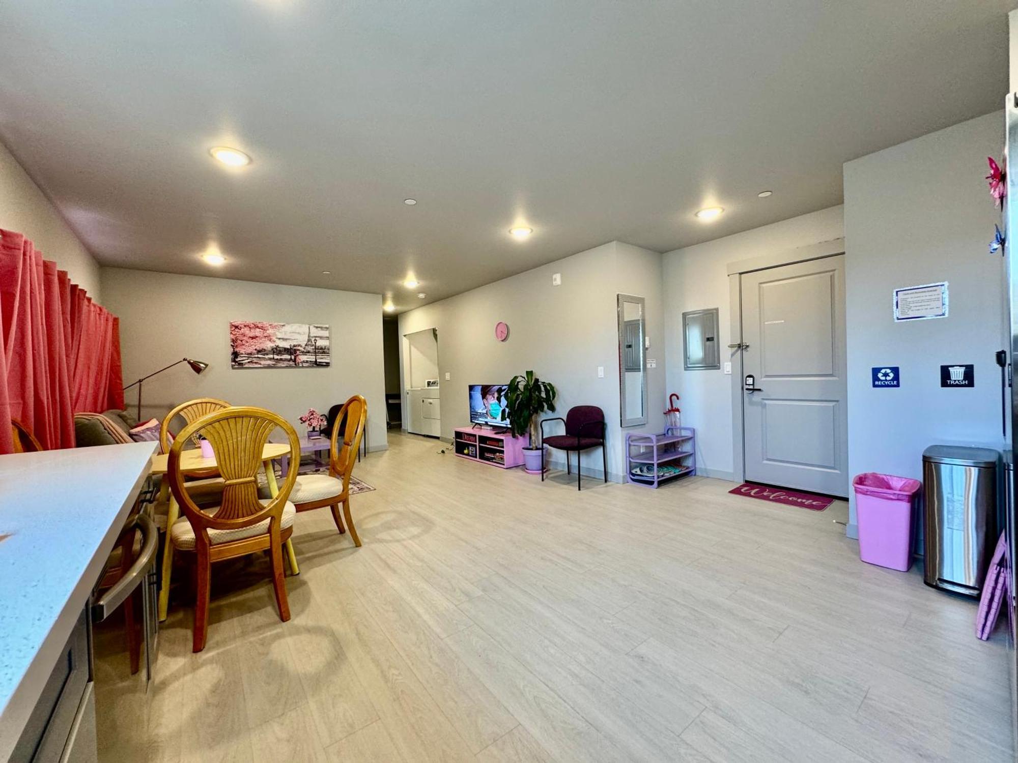 1 Bd Apt With 2 Extra Sofa Beds 13 Mins To Seatac Airport Seattle Kültér fotó