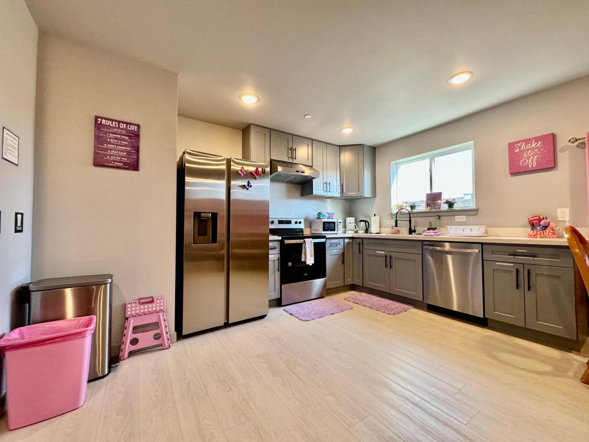 1 Bd Apt With 2 Extra Sofa Beds 13 Mins To Seatac Airport Seattle Kültér fotó