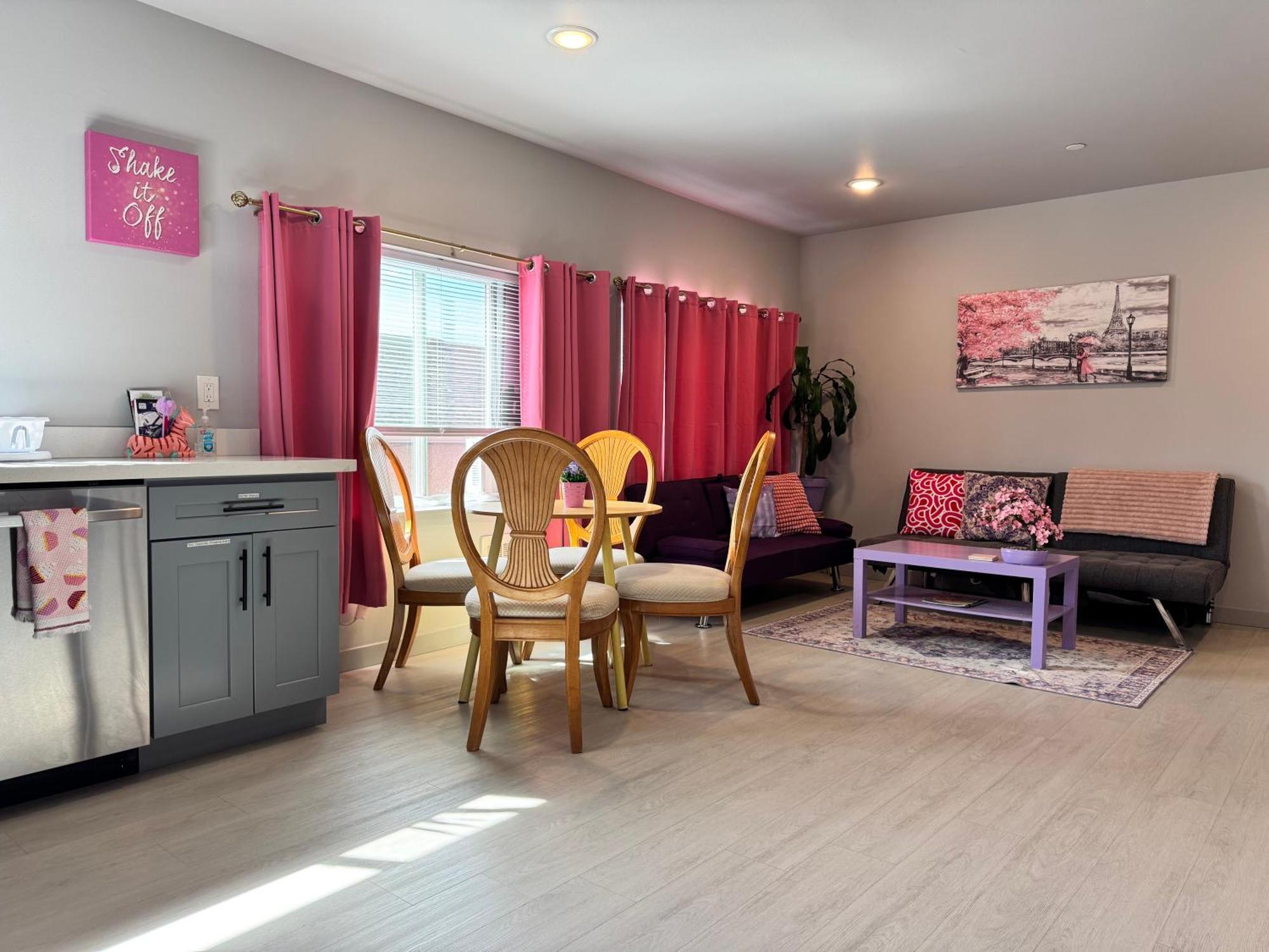 1 Bd Apt With 2 Extra Sofa Beds 13 Mins To Seatac Airport Seattle Kültér fotó